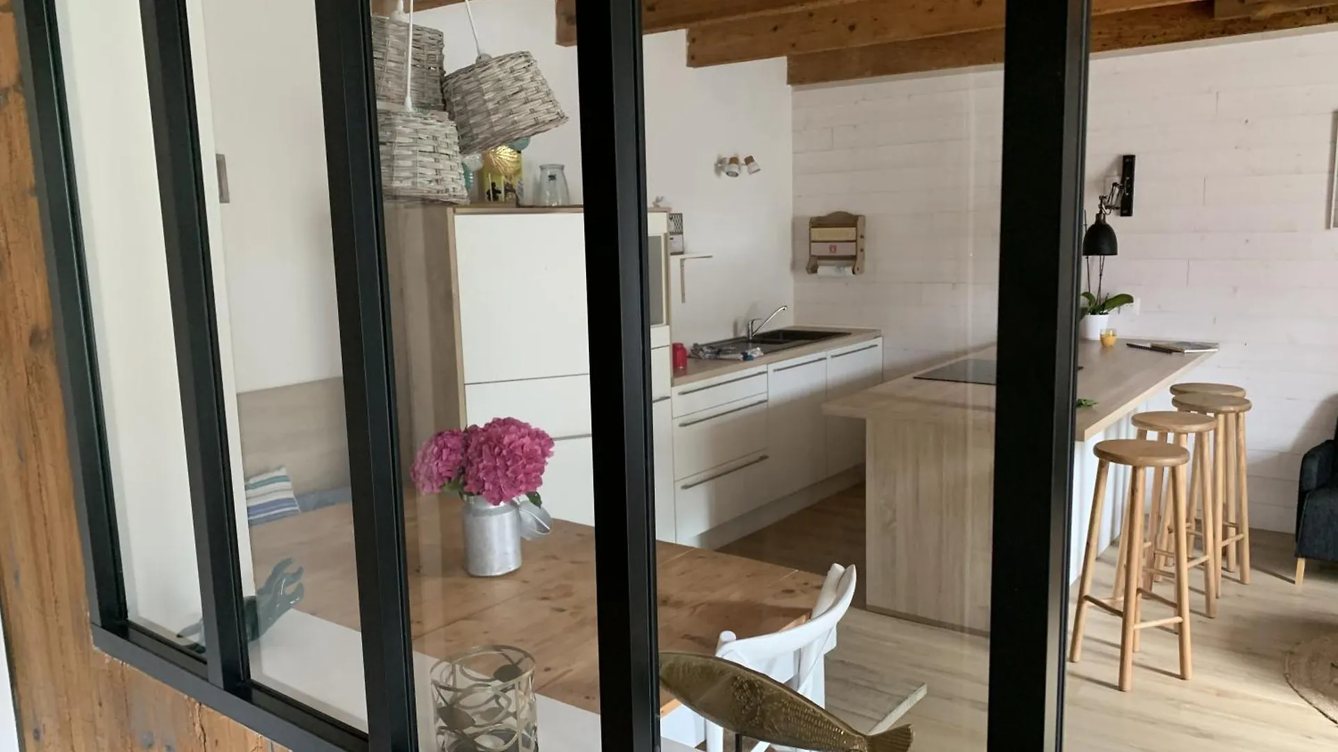 Vakantiehuis Jolie Maison Au Port De L'Ile Tudy Frankrijk